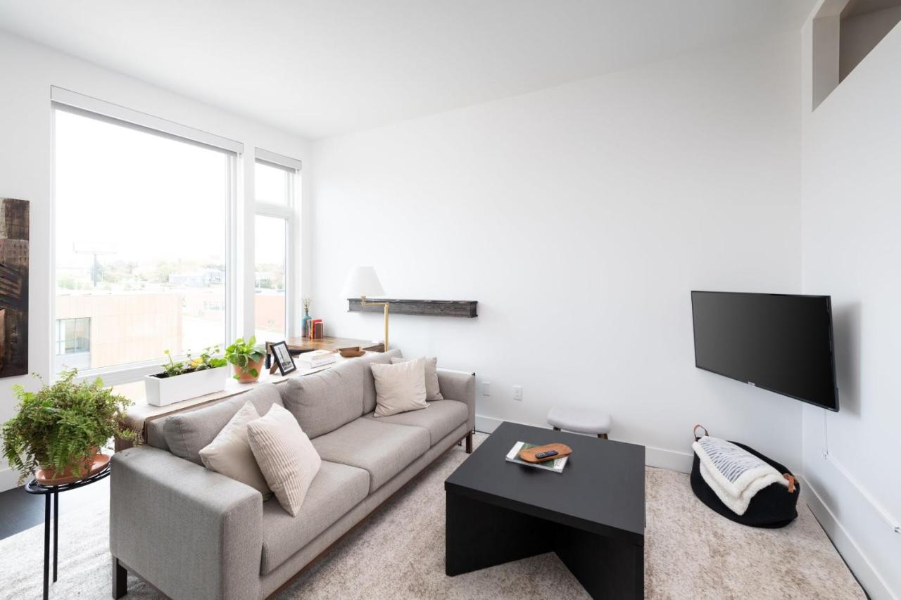 Flexhome Skywalk To Fiserv 1Br Apt U1 Milwaukee Exterior foto