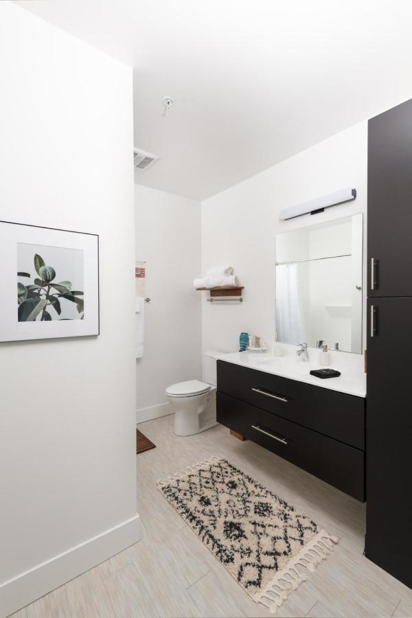 Flexhome Skywalk To Fiserv 1Br Apt U1 Milwaukee Exterior foto