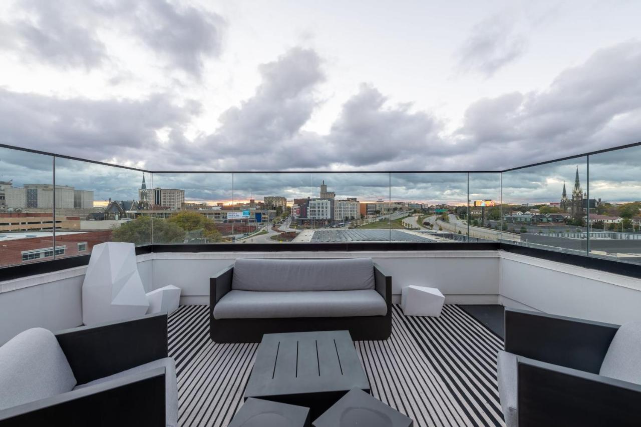 Flexhome Skywalk To Fiserv 1Br Apt U1 Milwaukee Exterior foto