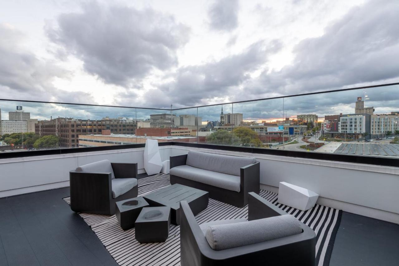 Flexhome Skywalk To Fiserv 1Br Apt U1 Milwaukee Exterior foto