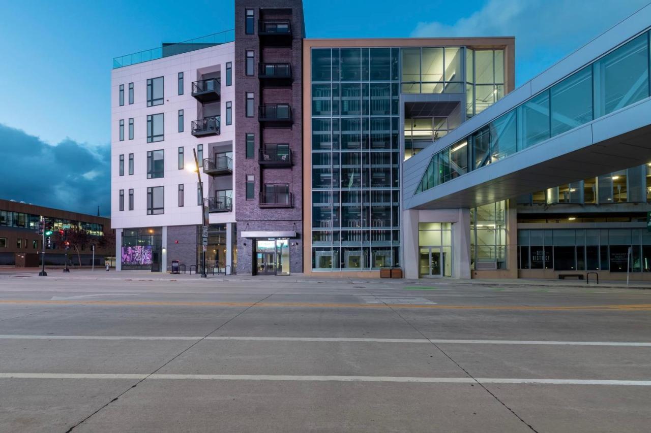 Flexhome Skywalk To Fiserv 1Br Apt U1 Milwaukee Exterior foto