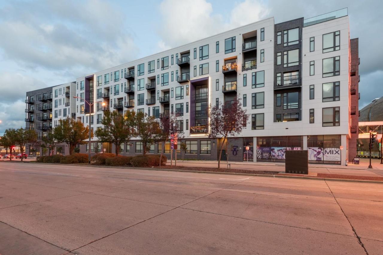 Flexhome Skywalk To Fiserv 1Br Apt U1 Milwaukee Exterior foto